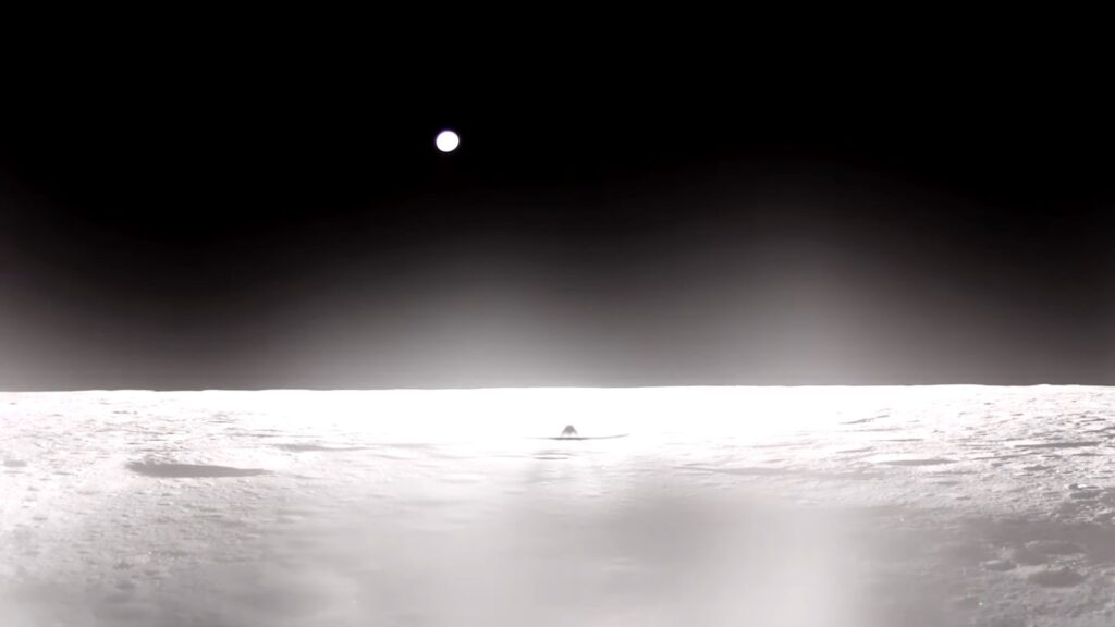 La matière lunaire éjectée vers l'espace durant l'atterrissage de Blue Ghost. // Source : Capture Youtube Firefly Aerospace La matière lunaire éjectée vers l'espace durant l'atterrissage de Blue Ghost. // Source : Capture Youtube Firefly Aerospace