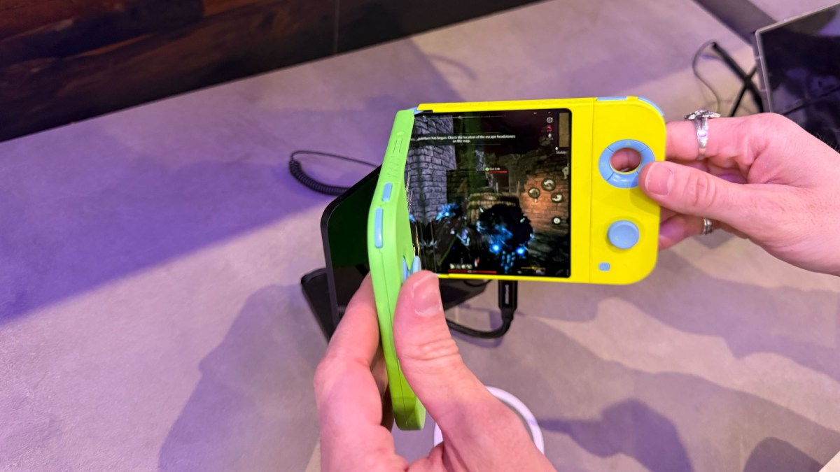 Switch pliante chez Samsung Display // Source : Numerama Switch pliante chez Samsung Display // Source : Numerama