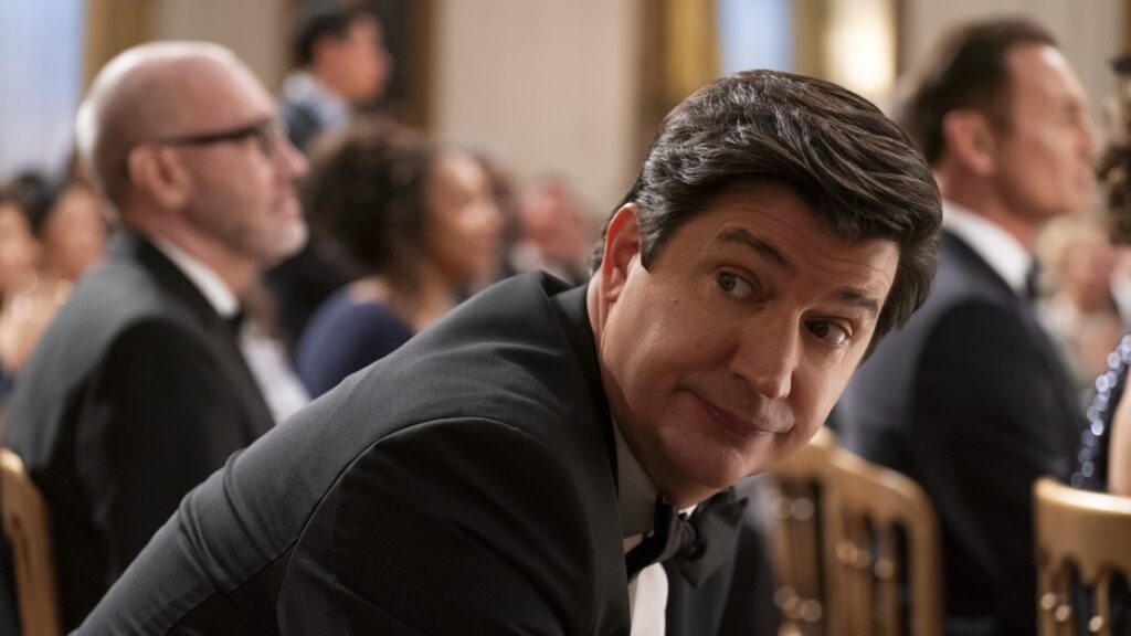 Ken Marino dans La Résidence // Source : Erin Simkin/Netflix Ken Marino dans La Résidence // Source : Erin Simkin/Netflix