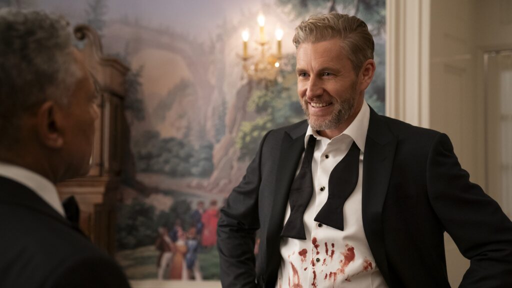 Brett Tucker dans La Résidence // Source : Jessica Brooks/Netflix Brett Tucker dans La Résidence // Source : Jessica Brooks/Netflix