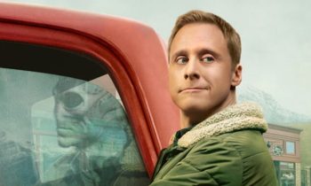 Resident Alien // Source : James Dittinger/Syfy Resident Alien // Source : James Dittinger/Syfy