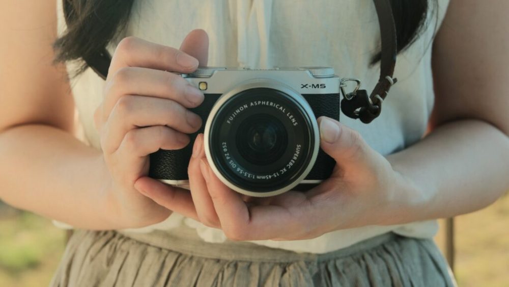 Le Fujifilm X-M5 // Source : Shiori Iwakura Le Fujifilm X-M5 // Source : Shiori Iwakura