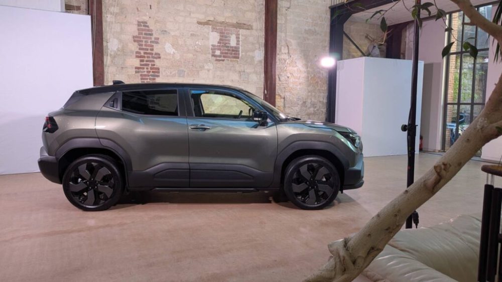 Suzuki eVitara // Source : Raphaelle Baut pour Numerama Suzuki eVitara // Source : Raphaelle Baut pour Numerama