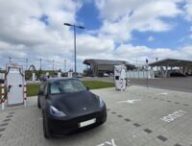 Une recharge chez Ionity pour cette Tesla Model Y // Source : Bob JOUY pour Numerama Une recharge chez Ionity pour cette Tesla Model Y // Source : Bob JOUY pour Numerama