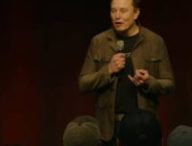 Elon Musk lors du Tesla All-Hands | Q1 2025 // Source : Tesla live Elon Musk lors du Tesla All-Hands | Q1 2025 // Source : Tesla live
