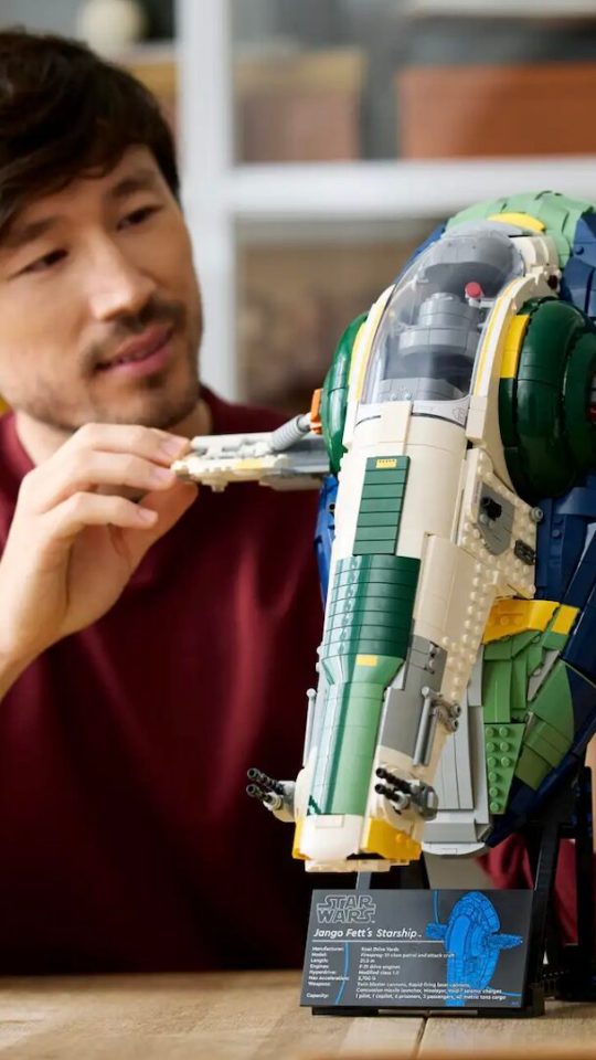 Vaisseau de Jango Fett en Lego // Source : Lego Vaisseau de Jango Fett en Lego // Source : Lego
