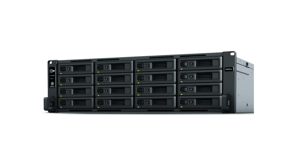 Le RS4021xs+, un NAS taillé pour la protection des données des grandes entreprises // Source : Synology Le RS4021xs+, un NAS taillé pour la protection des données des grandes entreprises // Source : Synology