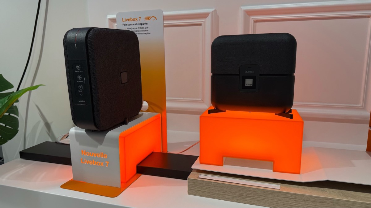 La Freebox Ultra Édition Limitée en rouge. // Source : Numerama
