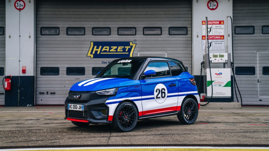 La voiture sans permis Ligier JS50 a établi un record sur le circuit du Nürburgring // Source : Ligier La voiture sans permis Ligier JS50 a établi un record sur le circuit du Nürburgring // Source : Ligier