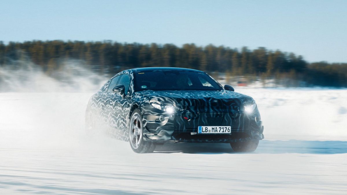Le prototype de la première Mercedes AMG électrique testé en Suède // Source : Mercedes Le prototype de la première Mercedes AMG électrique testé en Suède // Source : Mercedes
