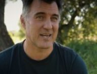 Carlos Suarez, alpiniste et cascadeur, a été tué lors du tournage d'un documentaire qui lui était dédié // Source : Carlos Suarez via YouTube Carlos Suarez, alpiniste et cascadeur, a été tué lors du tournage d'un documentaire qui lui était dédié // Source : Carlos Suarez via YouTube