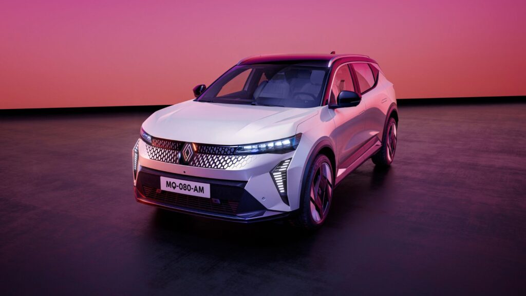 Le Renault Scénic E-Tech électrique (2025) // Source : Renault Le Renault Scénic E-Tech électrique (2025) // Source : Renault