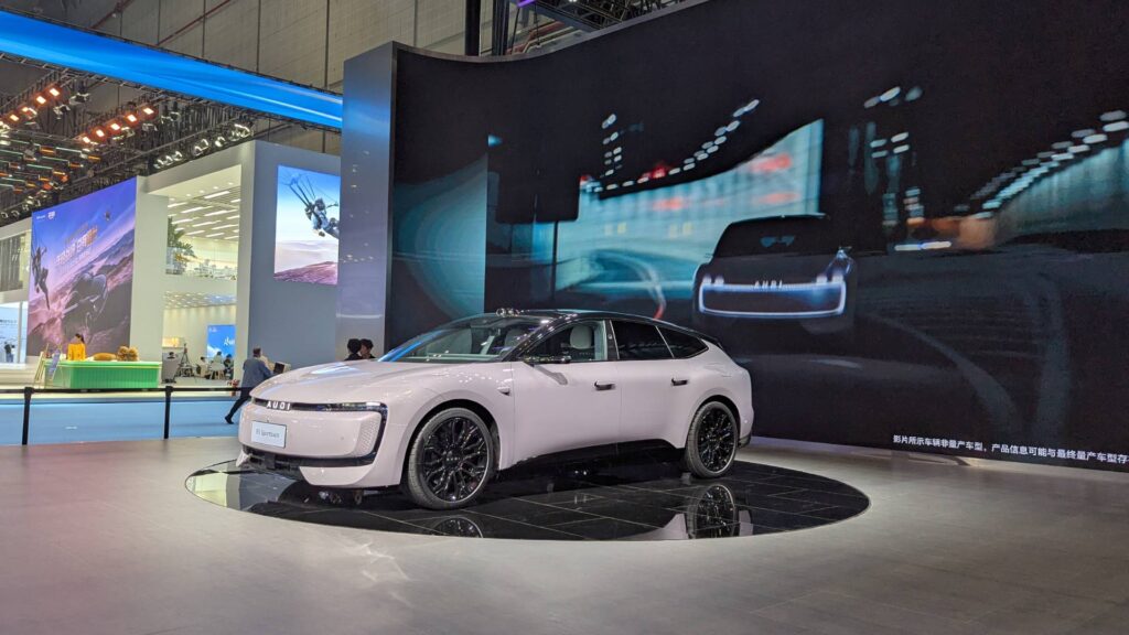 L'un des deux stands AUDI à ne pas confondre avec Audi au salon de Shanghai  // Source : Raphaelle Baut pour Numerama 
