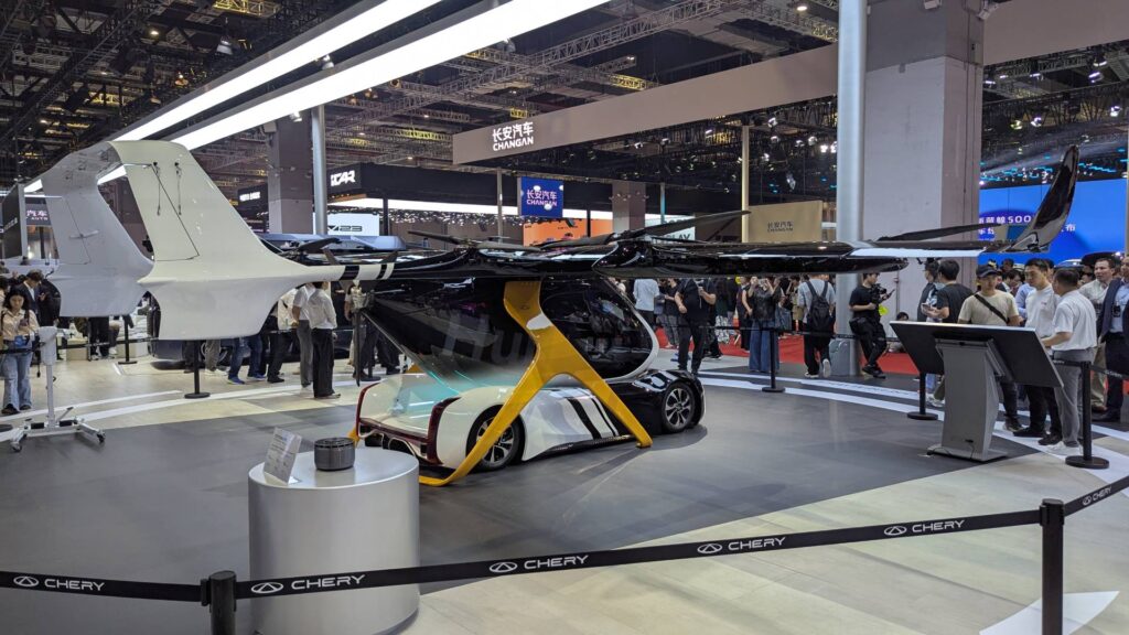 Sur le stand Chery au salon de Shanghai // Source : Raphaelle Baut pour Numerama 
