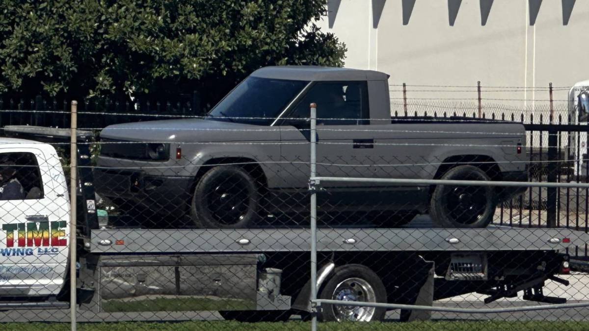 Slate auto prototype de pickup EV ? // Source : discostranger09 - Reddit Slate auto prototype de pickup EV ? // Source : discostranger09 - Reddit