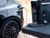 Les prises du Tesla Cybertruck // Source : Tesla Les prises du Tesla Cybertruck // Source : Tesla