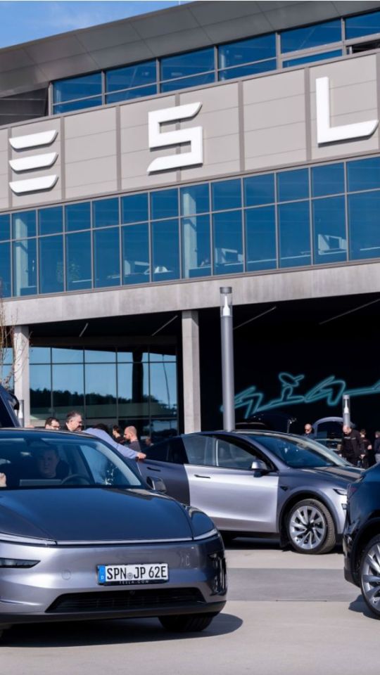 Livraisons de Tesla Model Y à la Gigafactory de Berlin // Source : Tesla