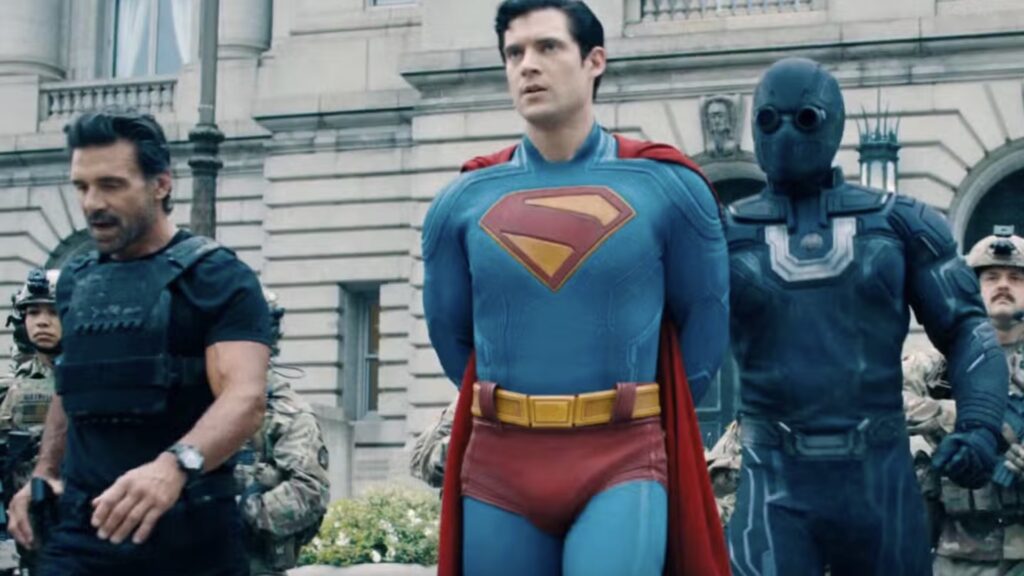 Ultraman dans Superman // Source : Warner Bros. Ultraman dans Superman // Source : Warner Bros.