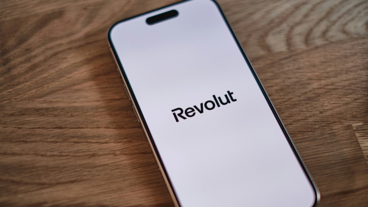 Revolut smartphone // Source : appshunter.io Revolut smartphone // Source : appshunter.io