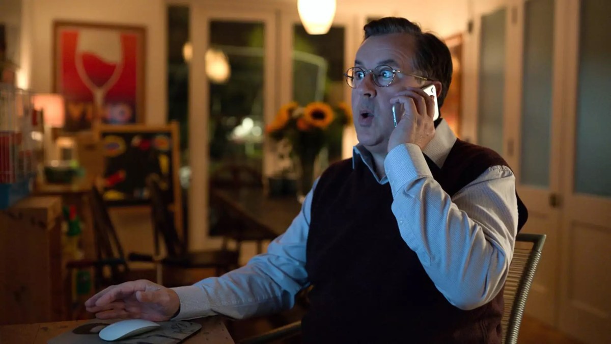 Un iPhone dans Ted Lasso // Source : Apple TV+ Un iPhone dans Ted Lasso // Source : Apple TV+