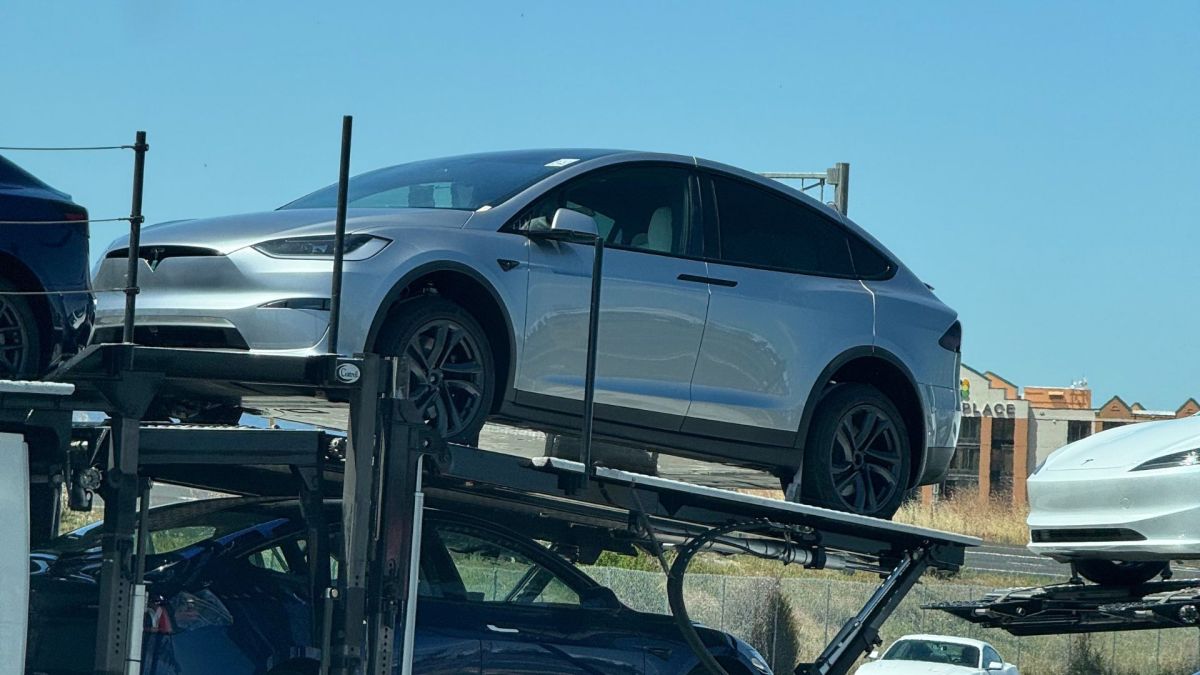 Le Tesla Model X « restylé » // Source : The Kilowatts