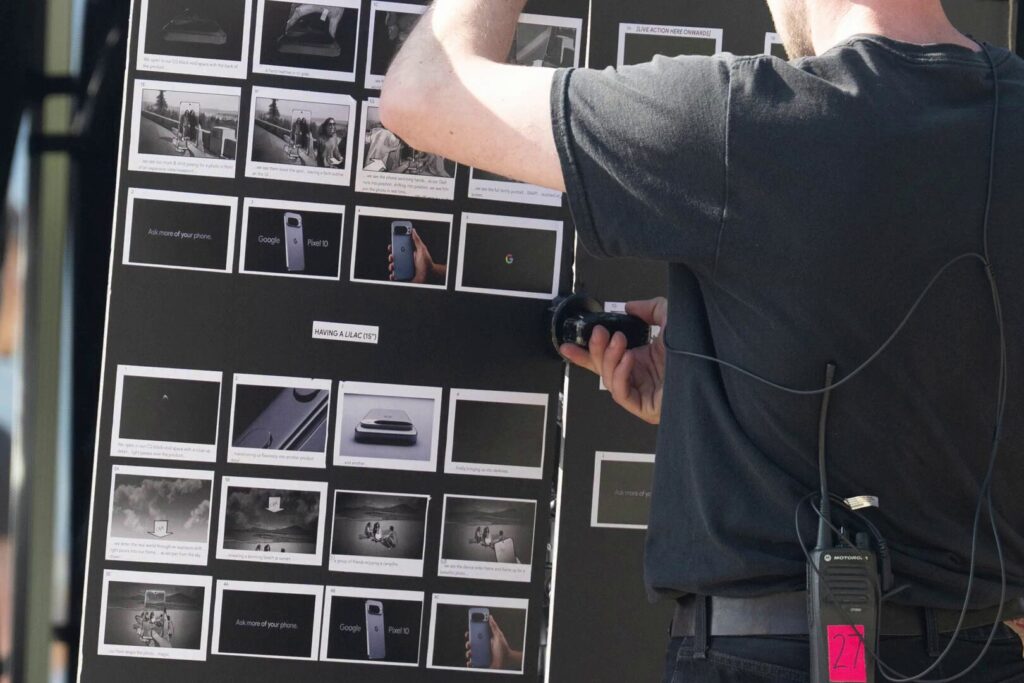 Le storyboard de la publicité du Pixel 10 // Source : Mark Teasdale via X Le storyboard de la publicité du Pixel 10 // Source : Mark Teasdale via X