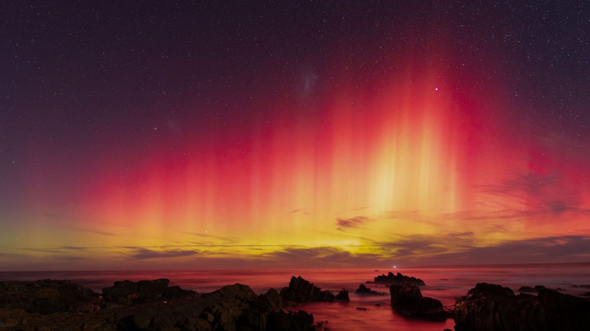 Aurores vues depuis l'Australie. // Source : Flickr/CC/Caroline Jones (photo recadrée) Aurores vues depuis l'Australie. // Source : Flickr/CC/Caroline Jones (photo recadrée)