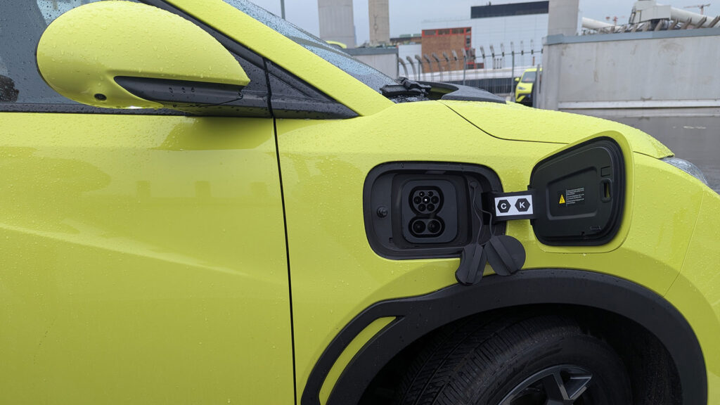 BYD Dolphin Surf // Source : Raphaelle Baut pour Numerama BYD Dolphin Surf // Source : Raphaelle Baut pour Numerama