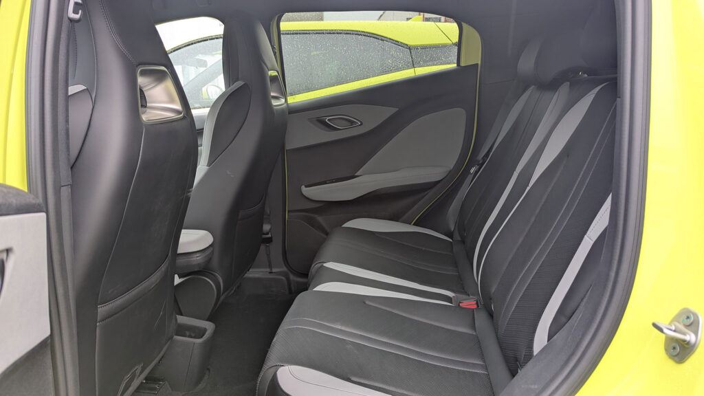 BYD Dolphin Surf // Source : Raphaelle Baut pour Numerama BYD Dolphin Surf // Source : Raphaelle Baut pour Numerama