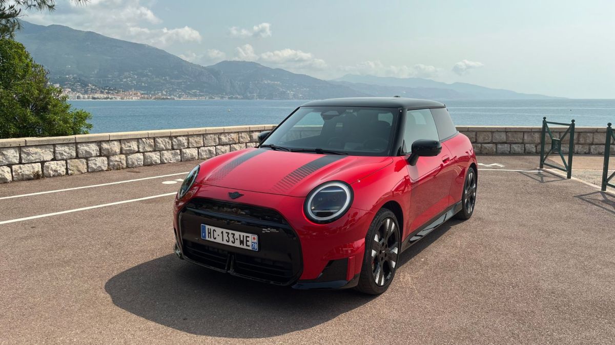 Essai de la Mini John Cooper Works E // Source : Robin San Vicente pour Numerama Essai de la Mini John Cooper Works E // Source : Robin San Vicente pour Numerama
