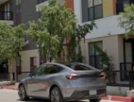 Le premier Tesla Model Y a s'être livré tout seul depuis l'usine // Source : Tesla via X Le premier Tesla Model Y a s'être livré tout seul depuis l'usine // Source : Tesla via X