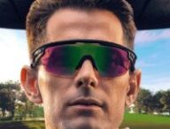 Des lunettes Oakley. // Source : Oakley Des lunettes Oakley. // Source : Oakley