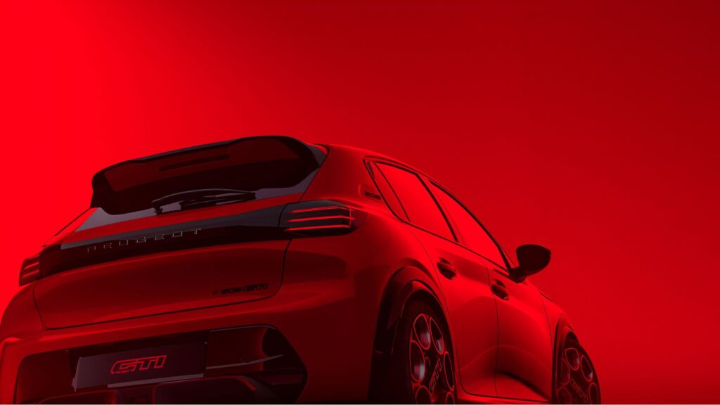 La nouvelle Peugeot E-208 GTi (2025) // Source : Peugeot
