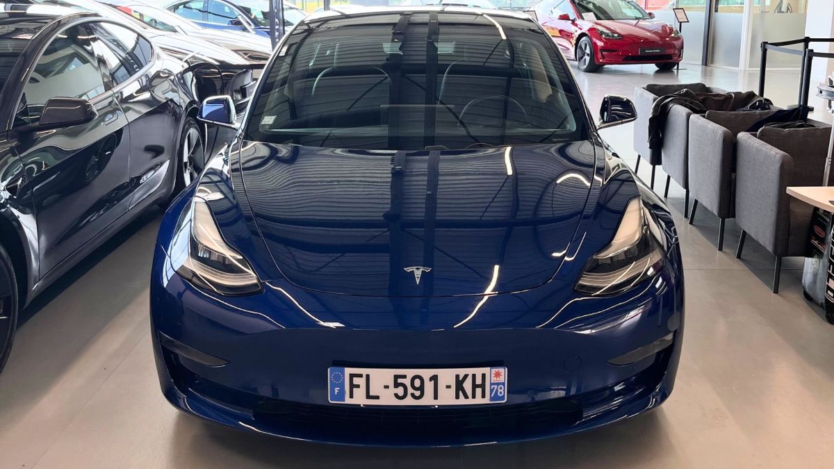 Une Tesla Model 3 d'occasion, ça vaut quoi ? // Source : Robin San Vicente pour Numerama