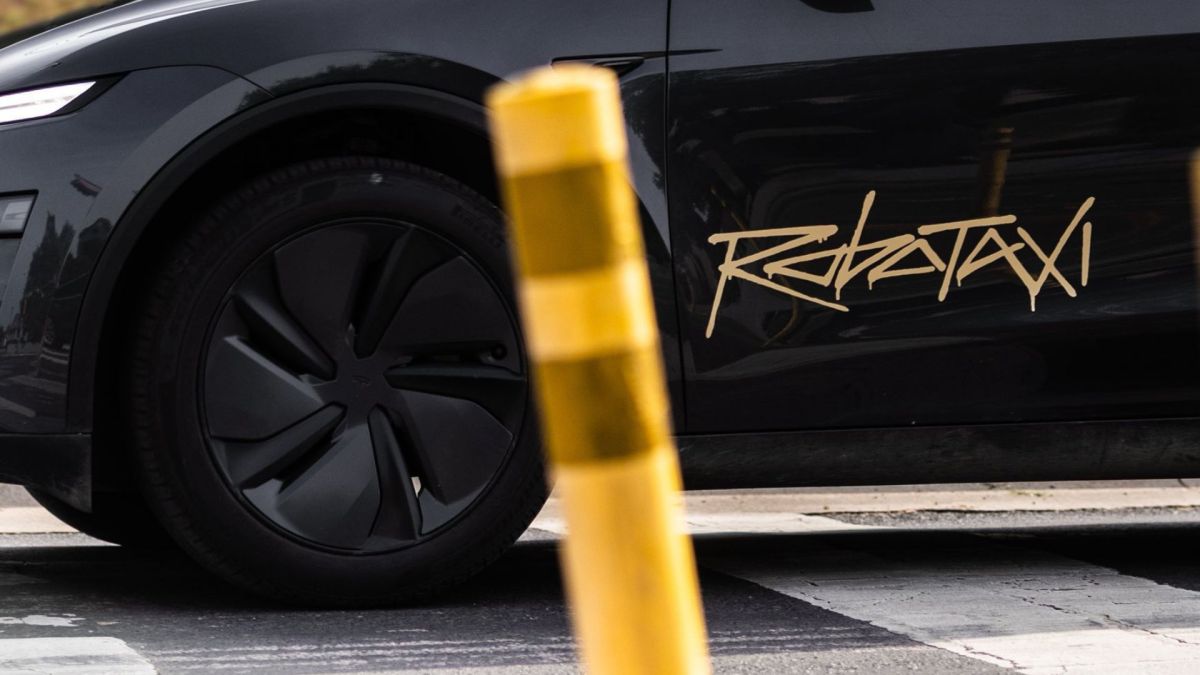 Le Tesla Model Y en version Robotaxi au Texas // Source : Adan Guajardo via X Le Tesla Model Y en version Robotaxi au Texas // Source : Adan Guajardo via X