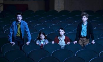 Les quatre enfants de Ça : Bienvenue à Derry // Source : HBO Max Les quatre enfants de Ça : Bienvenue à Derry // Source : HBO Max
