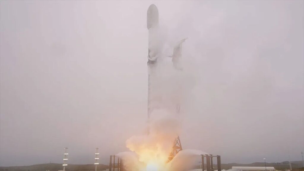 Décollage de la fusée Falcon 9 // Source : Space X-Compte X Décollage de la fusée Falcon 9 // Source : Space X-Compte X