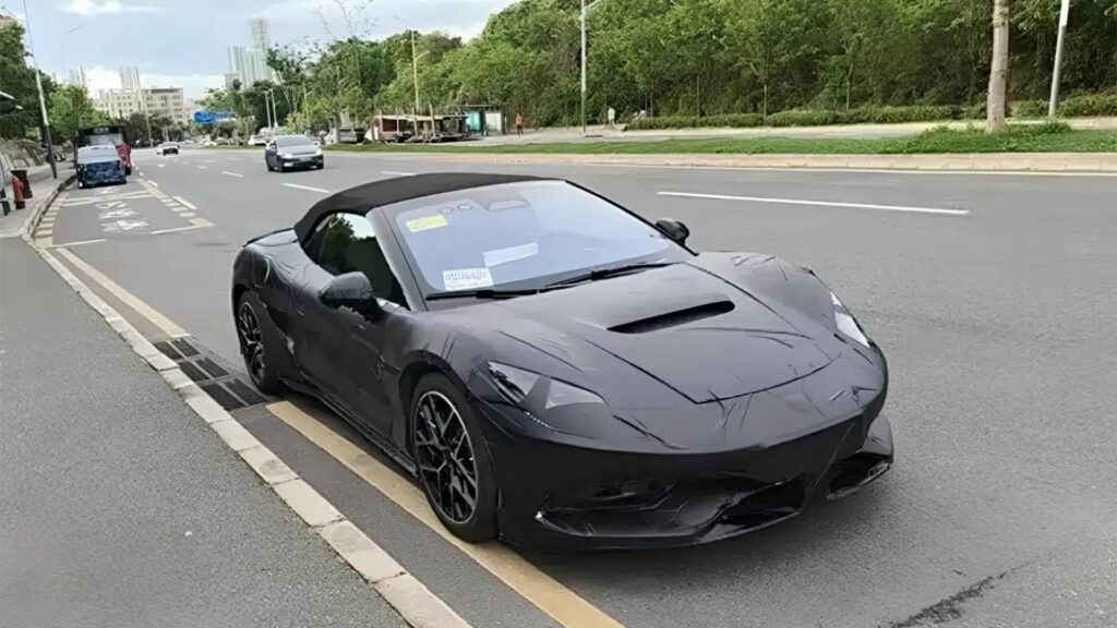 Denza Z cabriolet // Source : Thinkercar sur X Denza Z cabriolet // Source : Thinkercar sur X