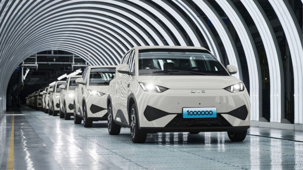 BYD a produit un million d'exemplaires de la Dolphin Surf // Source : BYD BYD a produit un million d'exemplaires de la Dolphin Surf // Source : BYD