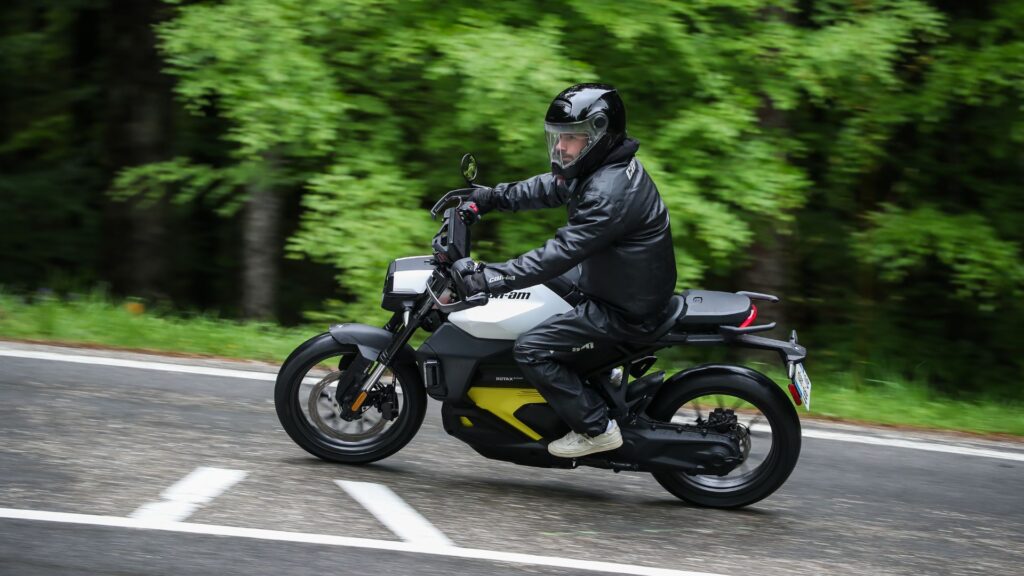 La Can-Am Pulse à l'essai // Source : Can-Am pour Numerama