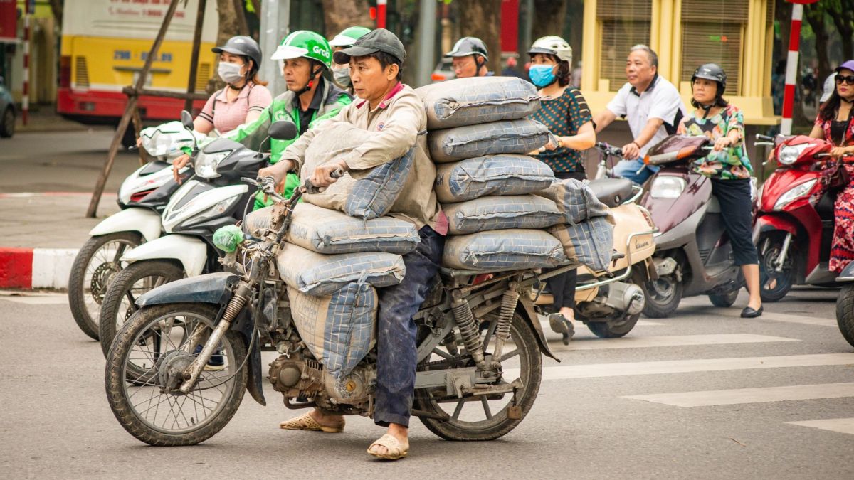 Le scooter est légion au Vietnam // Source : fransteddy via Pixabay