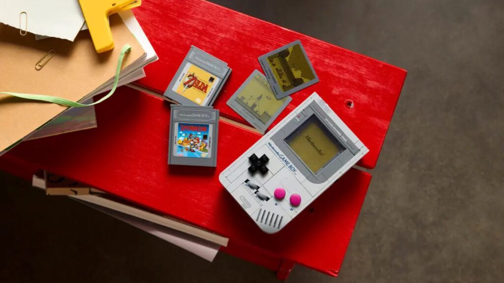 lego game boy // Source : Lego lego game boy // Source : Lego
