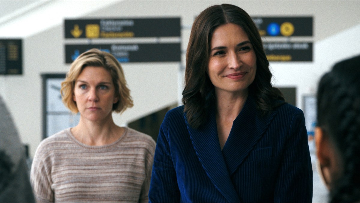 Nous devant Pluribus, entre ennui et enthousiasme // Source : Apple TV+ Nous devant Pluribus, entre ennui et enthousiasme // Source : Apple TV+