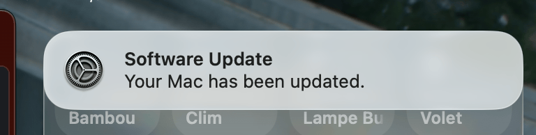 macOS Tahoe perd aussi sa transparence en bêta 3, avce des notifications sur un fond opaque. macOS Tahoe perd aussi sa transparence en bêta 3, avce des notifications sur un fond opaque.