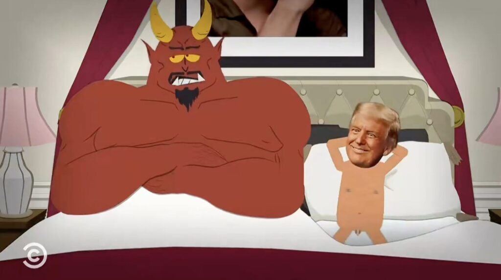 Dans l'épisode, Donald Trump est au lit avec Satan. Il ne cesse de montrer son petit pénis. Dans l'épisode, Donald Trump est au lit avec Satan. Il ne cesse de montrer son petit pénis.