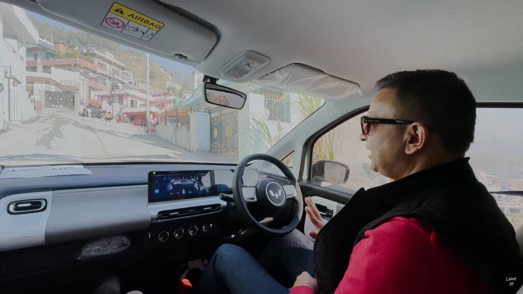 Essai d'un Wuling Air Electric au Népal  // Source : Lokesh Oli