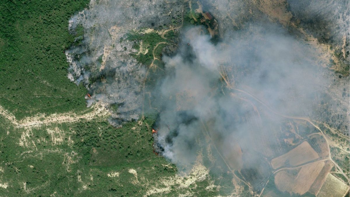 Incendie dans l'Aude. // Source : Via X @AirbusSpace Incendie dans l'Aude. // Source : Via X @AirbusSpace