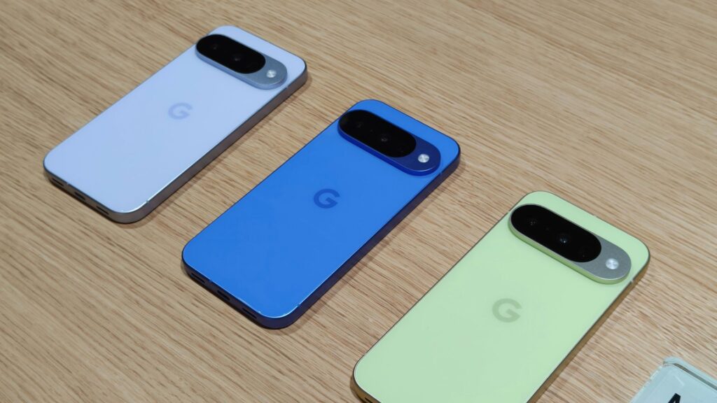 Les différents coloris du Pixel 10 // Source : Numerama Les différents coloris du Pixel 10 // Source : Numerama