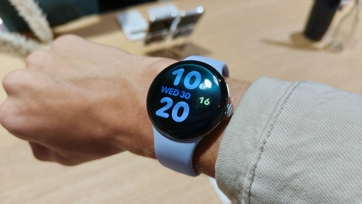 La Google Pixel Watch 4 // Source : Numerama La Google Pixel Watch 4 // Source : Numerama