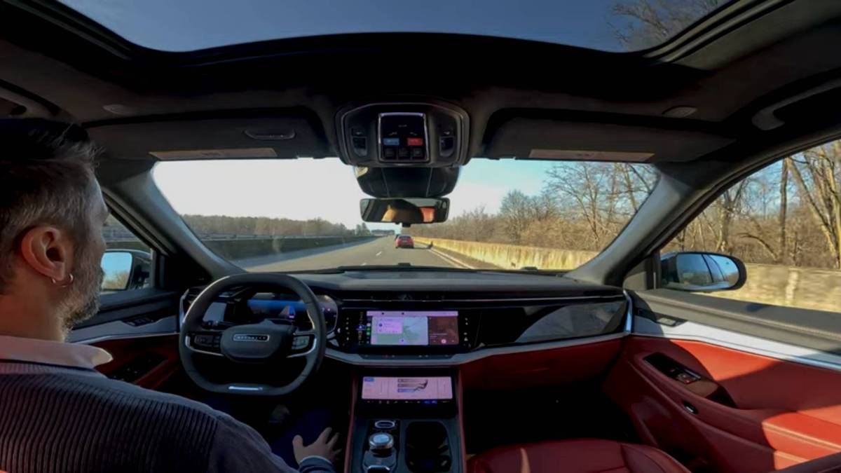Conduite autonome de niveau 3 Stellantis (Autodrive) // Source : Capture video Stellantis 